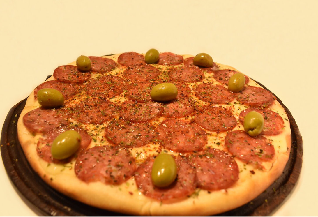 Pizza calabresa